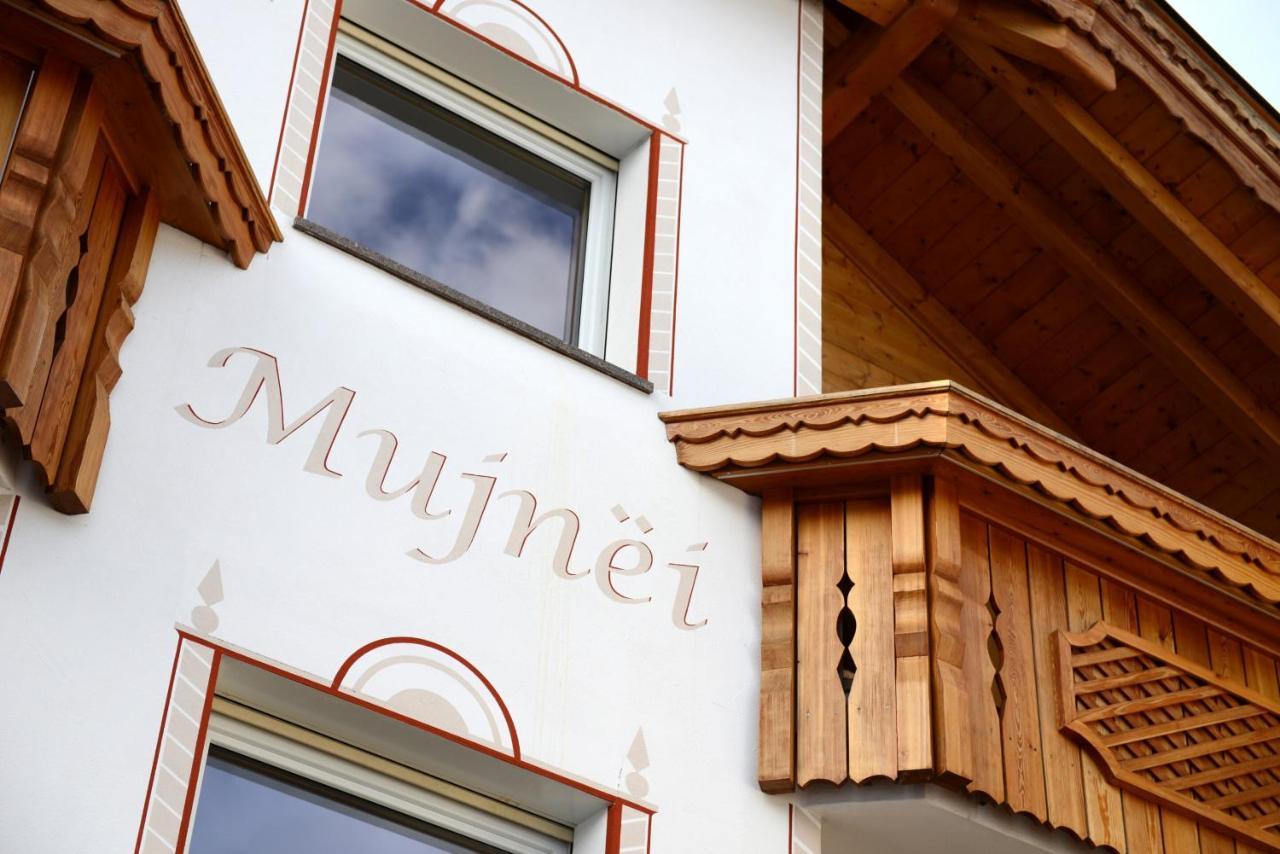 Apartments Mujnei Santa Cristina Val Gardena Exterior photo